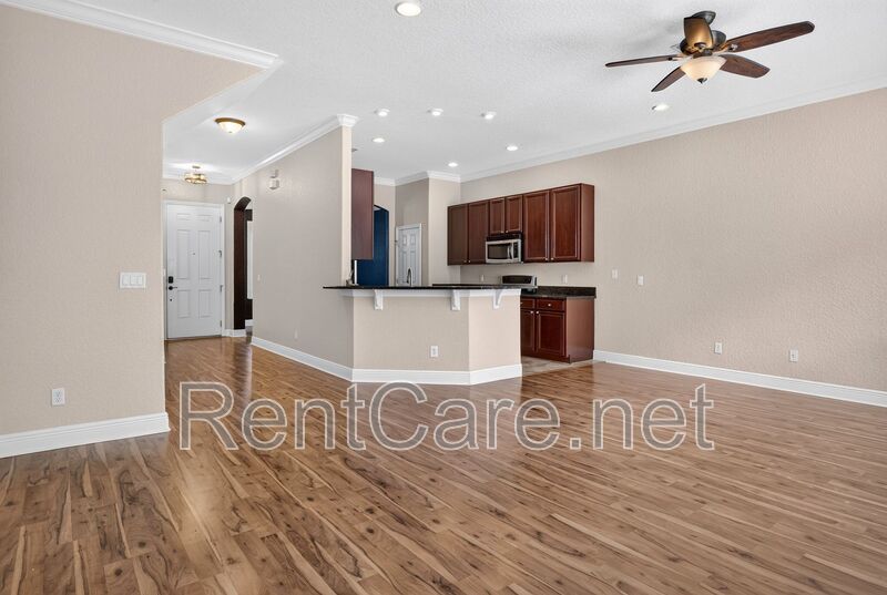Stunning 3/2.5 Town Home in the Gated Highcroft Pointe community of Longwood! property image