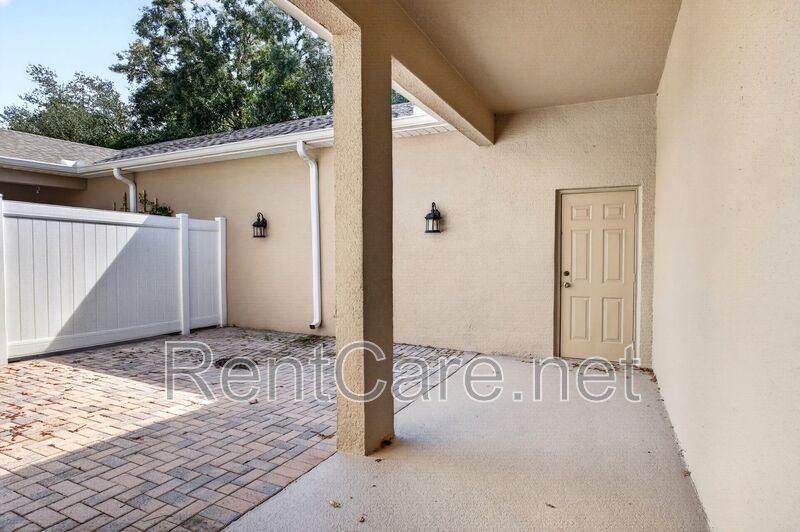 Stunning 3/2.5 Town Home in the Gated Highcroft Pointe community of Longwood! property image