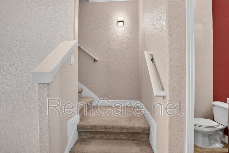 Stunning 3/2.5 Town Home in the Gated Highcroft Pointe community of Longwood! property image