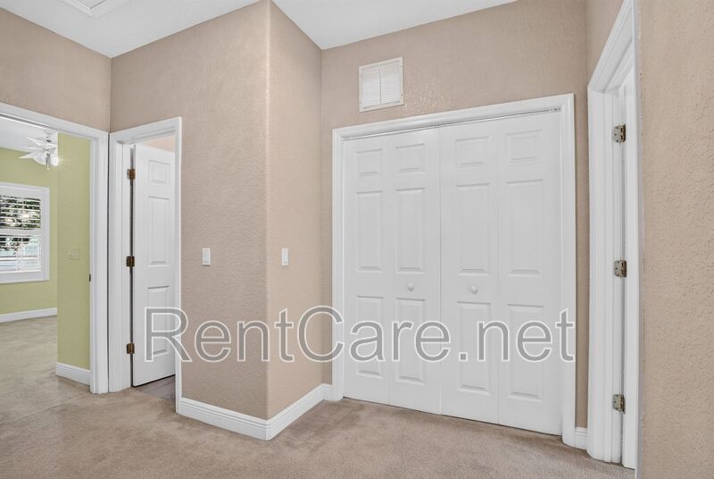 Stunning 3/2.5 Town Home in the Gated Highcroft Pointe community of Longwood! property image
