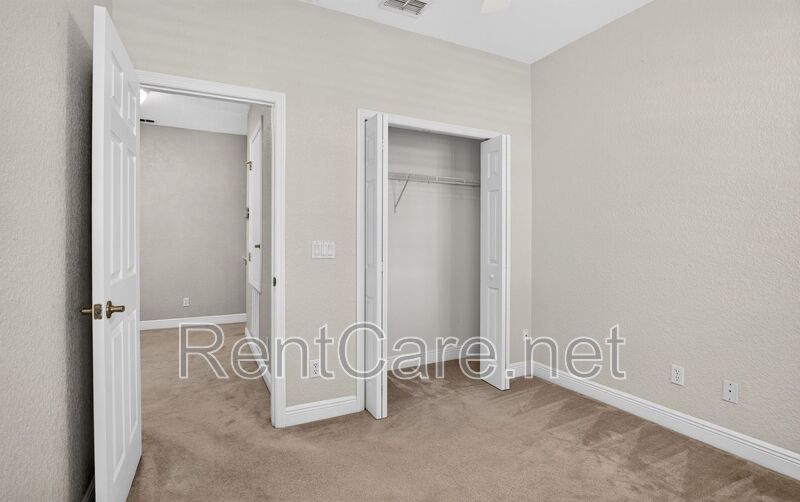 Stunning 3/2.5 Town Home in the Gated Highcroft Pointe community of Longwood! property image