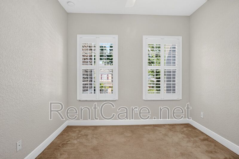 Stunning 3/2.5 Town Home in the Gated Highcroft Pointe community of Longwood! property image