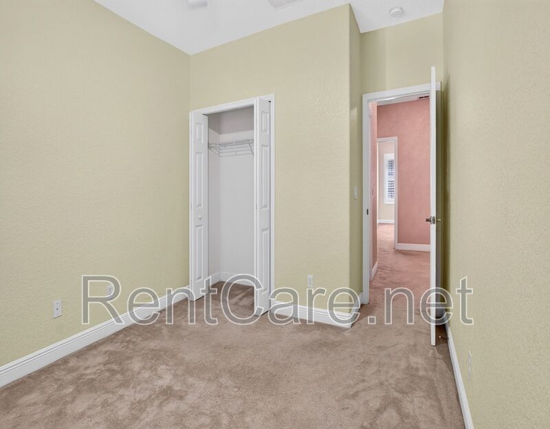Stunning 3/2.5 Town Home in the Gated Highcroft Pointe community of Longwood! property image