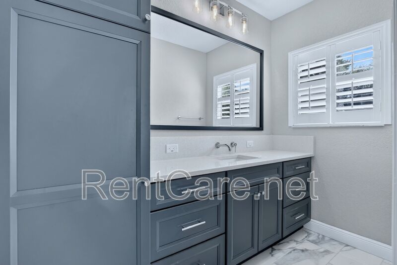Stunning 3/2.5 Town Home in the Gated Highcroft Pointe community of Longwood! property image